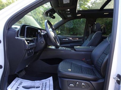 2024 Cadillac Escalade 4WD Sport Platinum