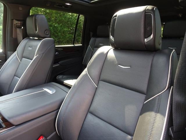2022 Cadillac Escalade ESV Premium Luxury