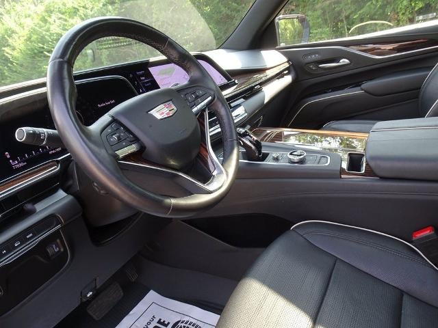 2022 Cadillac Escalade ESV Premium Luxury