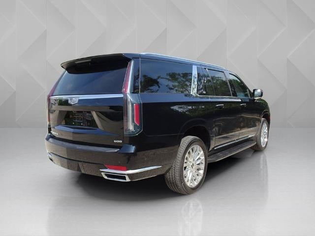2022 Cadillac Escalade ESV Premium Luxury