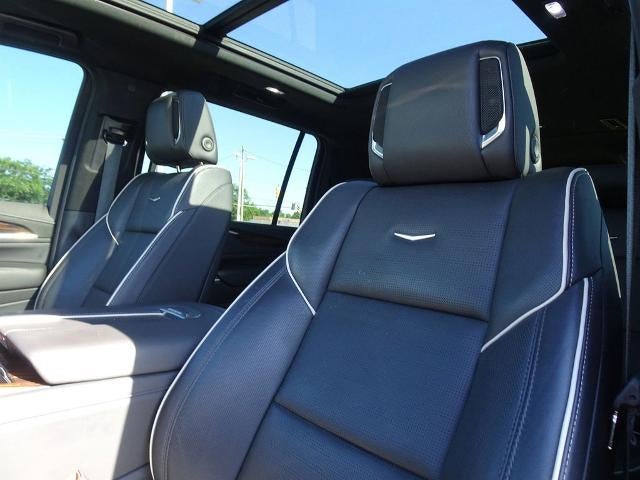 2022 Cadillac Escalade ESV Premium Luxury