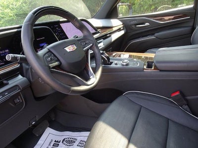 2024 Cadillac Escalade ESV 4WD Premium Luxury