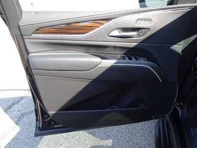 2024 Cadillac Escalade ESV 4WD Premium Luxury