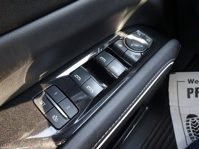2024 Cadillac Escalade ESV 4WD Premium Luxury