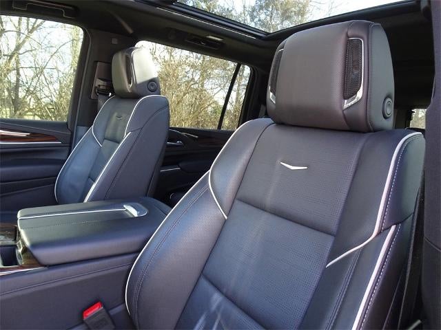 2024 Cadillac Escalade ESV 4WD Premium Luxury