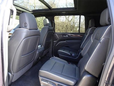 2024 Cadillac Escalade ESV 4WD Premium Luxury