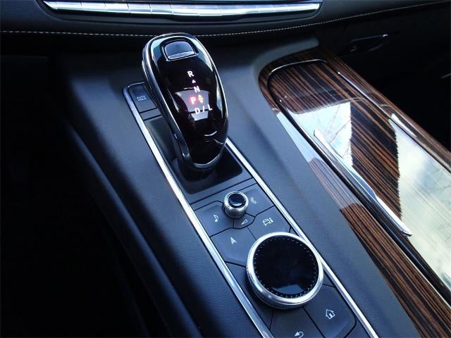 2024 Cadillac Escalade ESV 4WD Premium Luxury