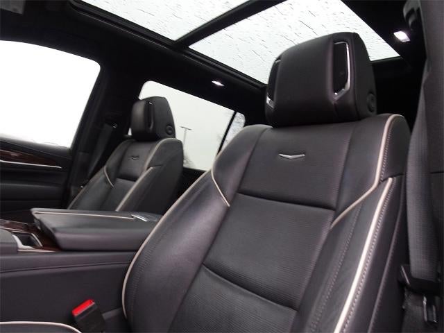 2022 Cadillac Escalade ESV Premium Luxury