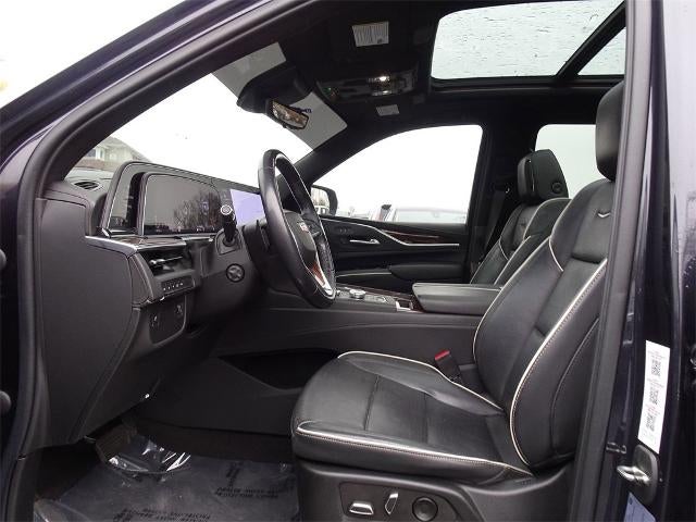 2022 Cadillac Escalade ESV Premium Luxury