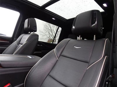 2022 Cadillac Escalade ESV Premium Luxury