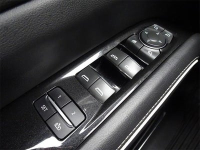 2022 Cadillac Escalade ESV Premium Luxury