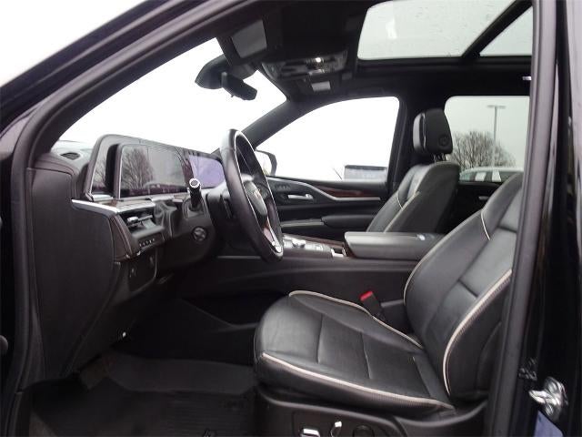 2022 Cadillac Escalade ESV Premium Luxury