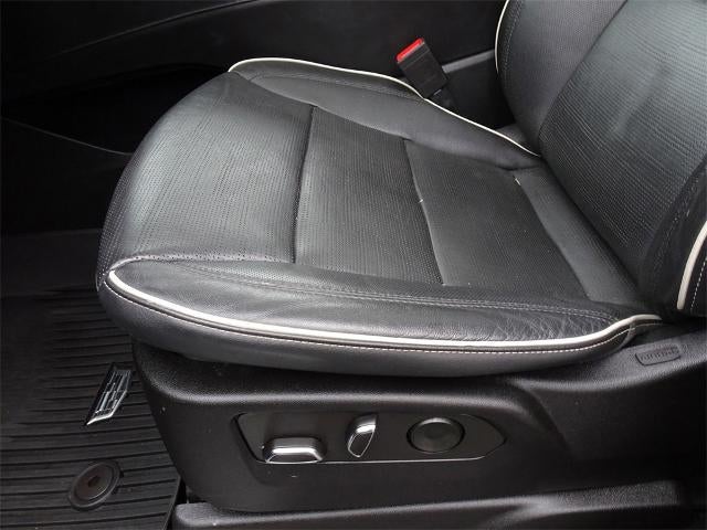 2022 Cadillac Escalade ESV Premium Luxury