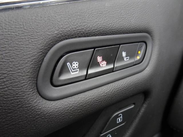 2021 Cadillac Escalade ESV Premium Luxury