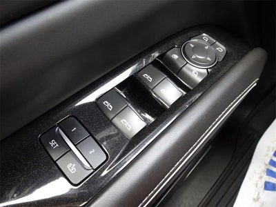 2022 Cadillac Escalade ESV Premium Luxury Platinum