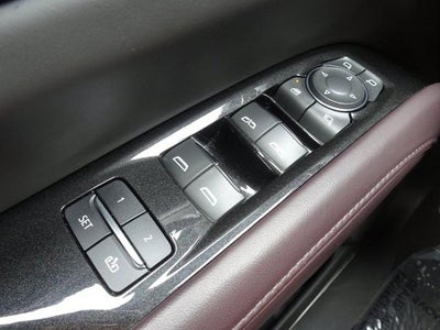 2023 Cadillac Escalade ESV 4WD Sport Platinum