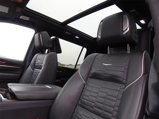 2023 Cadillac Escalade ESV 4WD Sport Platinum