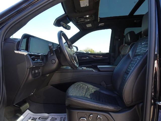 2023 Cadillac Escalade ESV 4WD Sport Platinum