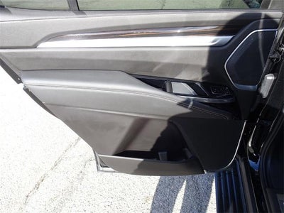 2025 Cadillac Escalade 4WD Premium Luxury