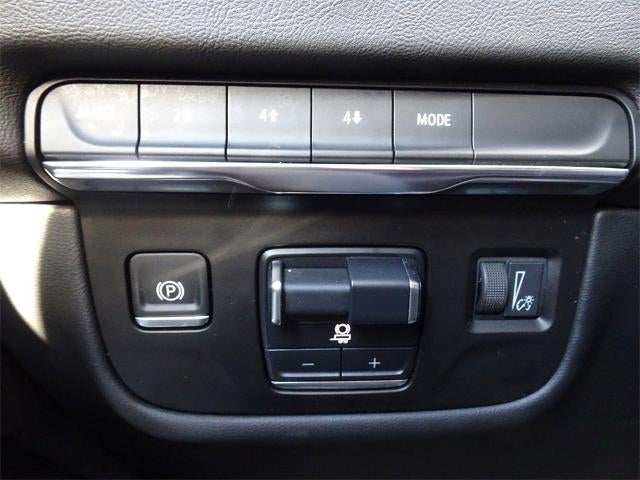 2025 Cadillac Escalade 4WD Premium Luxury