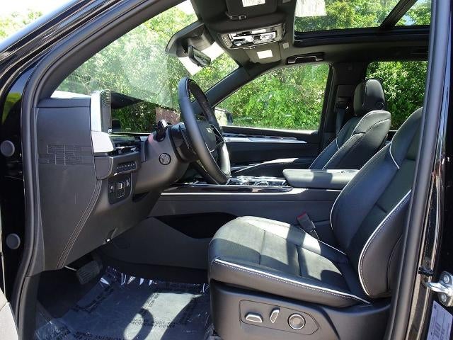 2025 Cadillac Escalade 4WD Sport