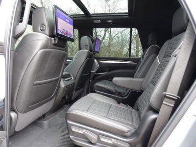 2025 Cadillac Escalade 4WD Sport Platinum