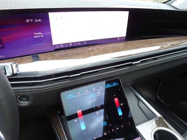 2025 Cadillac Escalade 4WD Sport Platinum