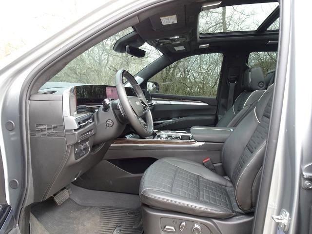 2025 Cadillac Escalade 4WD Sport Platinum