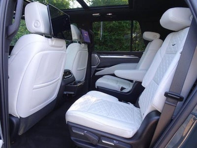2025 Cadillac Escalade AWD V-Series