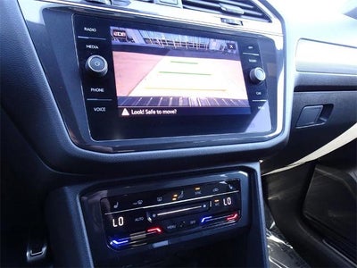 2023 Volkswagen Tiguan SE R-Line Black