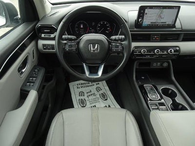 2023 Honda Pilot Touring