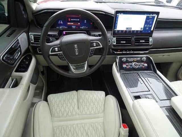 2023 Lincoln Navigator L Black Label