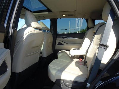 2024 INFINITI QX60 LUXE