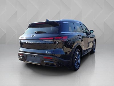 2024 INFINITI QX60 LUXE
