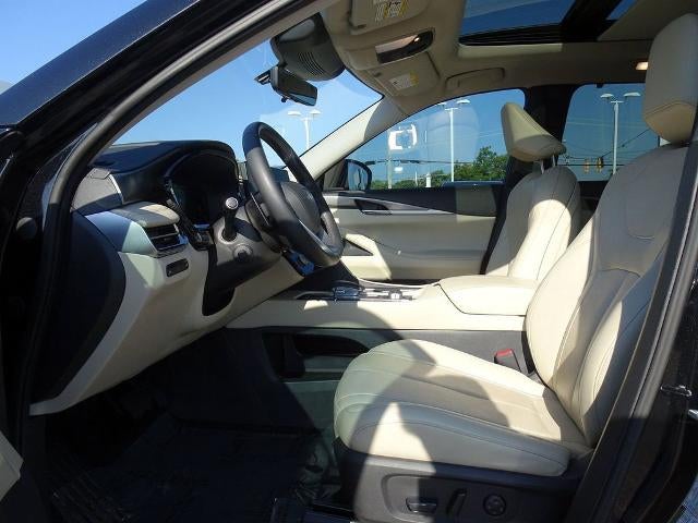 2024 INFINITI QX60 LUXE