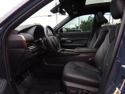 2024 Toyota Grand Highlander Hybrid MAX Platinum