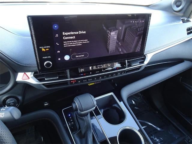 2025 Toyota Sienna Platinum