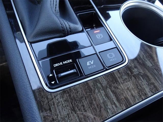 2025 Toyota Sienna Platinum