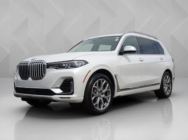 2020 BMW X7 xDrive40i's photo