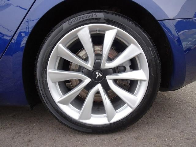 2020 Tesla Model 3 Base