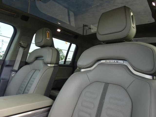 2023 RIVIAN R1S Adventure