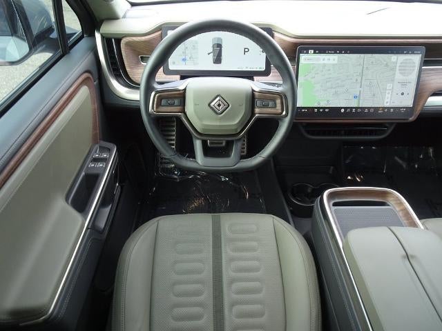 2023 RIVIAN R1S Adventure
