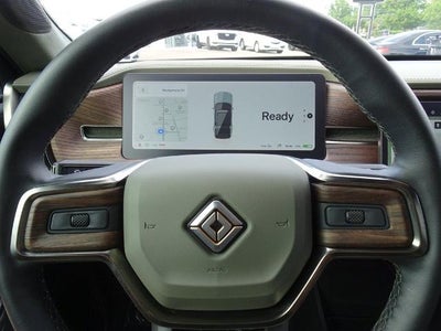 2023 RIVIAN R1S Adventure