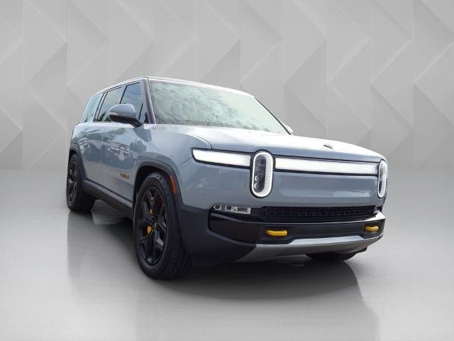 2023 RIVIAN R1S Adventure