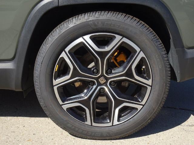2023 RIVIAN R1S Launch Edition