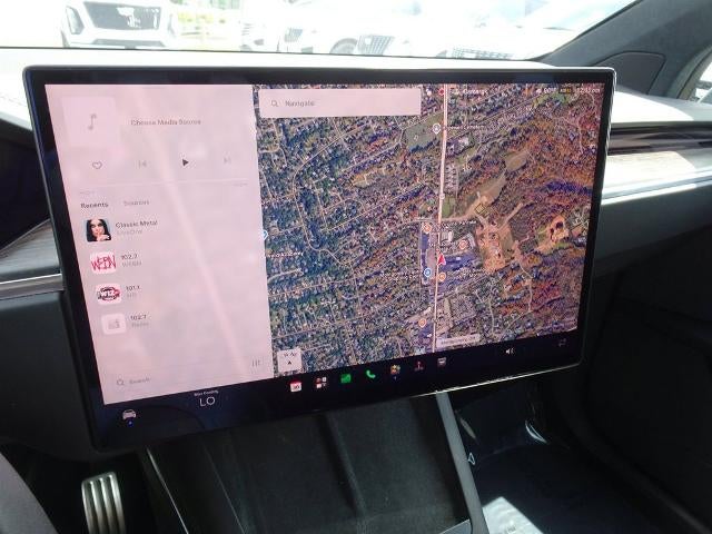2022 Tesla Model X Base