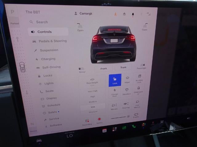 2022 Tesla Model X Base