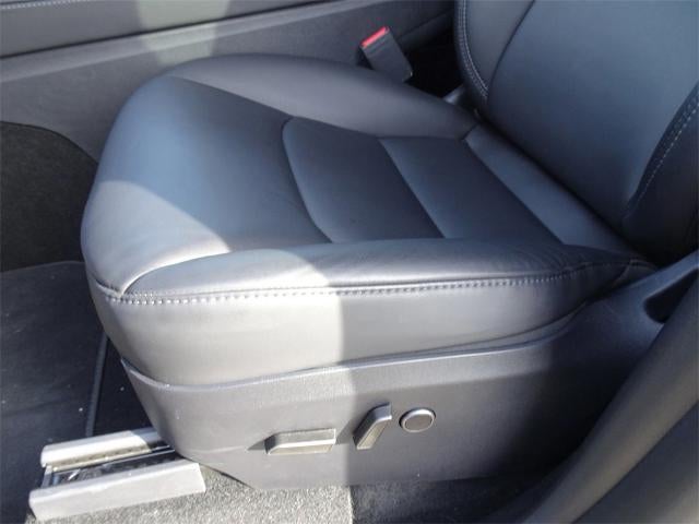 2024 Tesla Model Y Performance