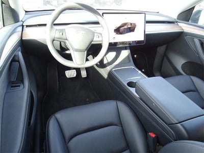 2024 Tesla Model Y Performance