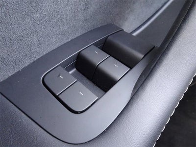 2024 Tesla Model Y Performance